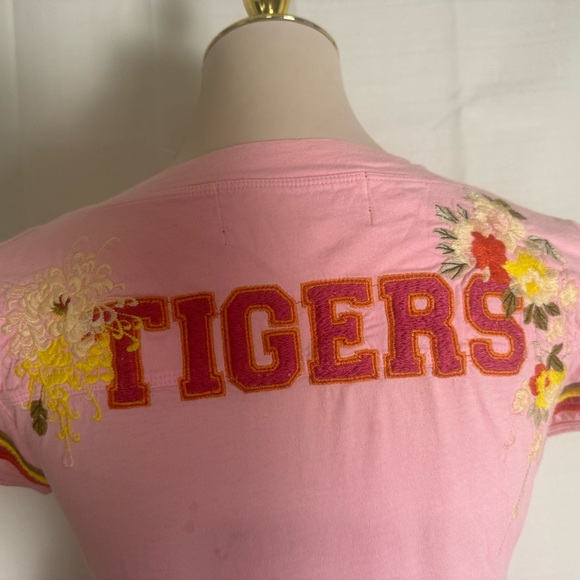 JWLA Johnny Was Pink Embroidered Floral TIGERS Varsity Dress Sz M - Picture 3 of 6